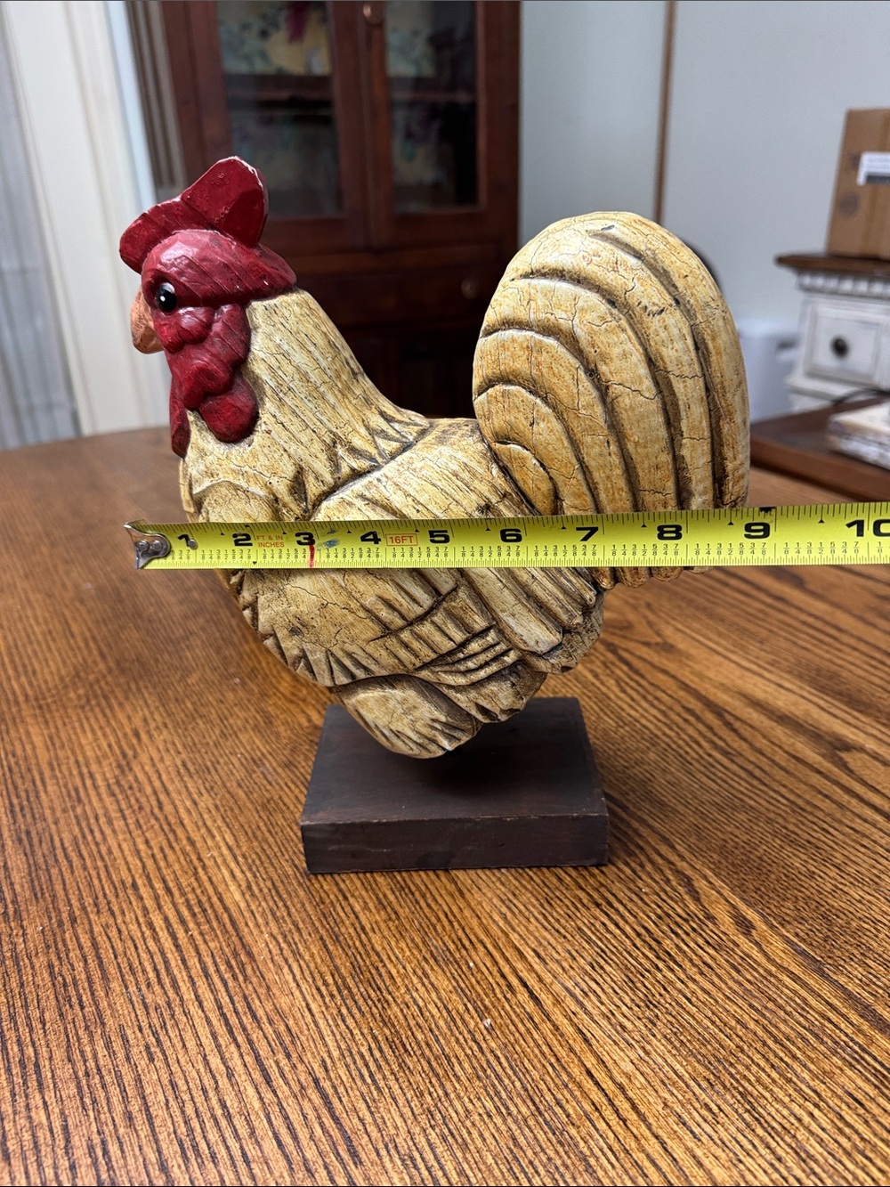 Vintage faux, wood carved rooster figurine on stand. Farmhouse decor. - Picture 6 of 7